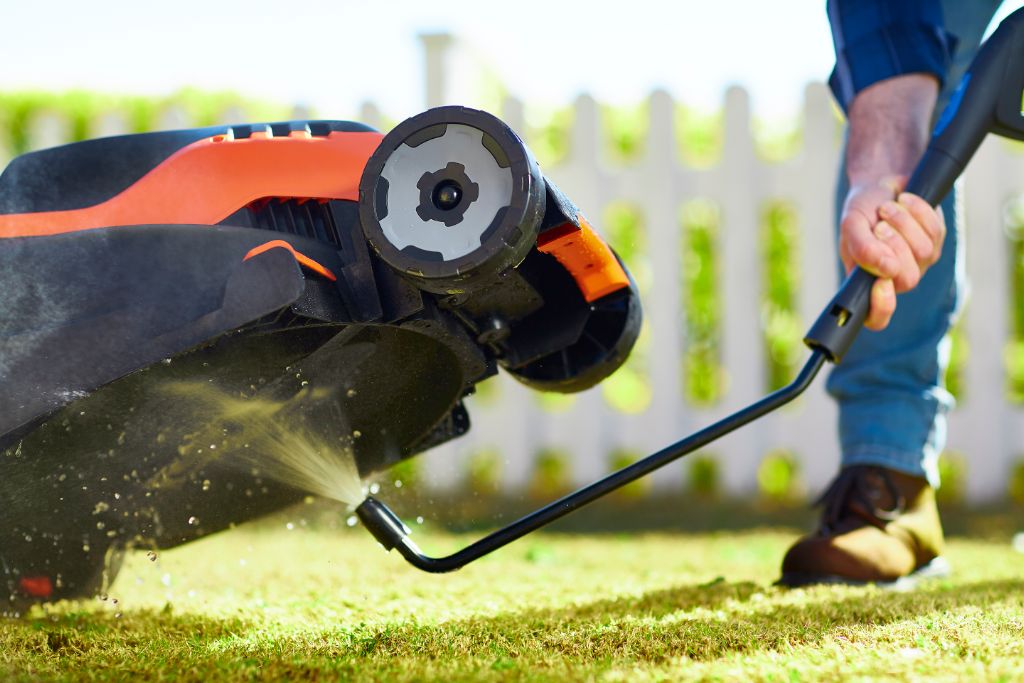Lanza para limpieza de bajos de vehículos 